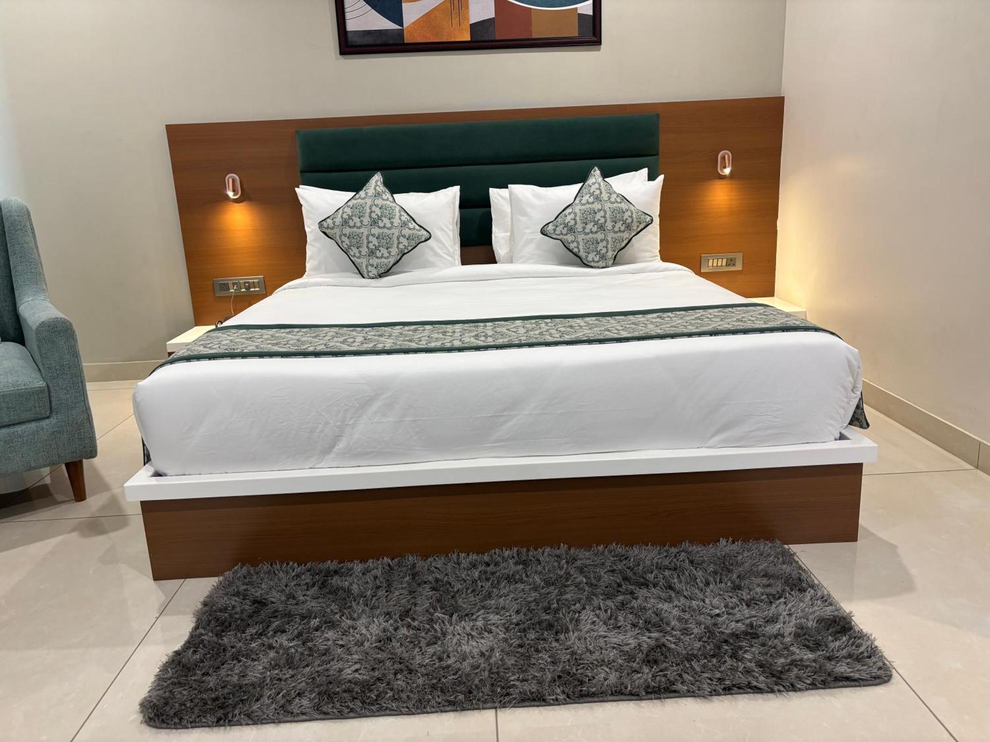 Hotel The Crown Inn Jhunjhunu 外观 照片