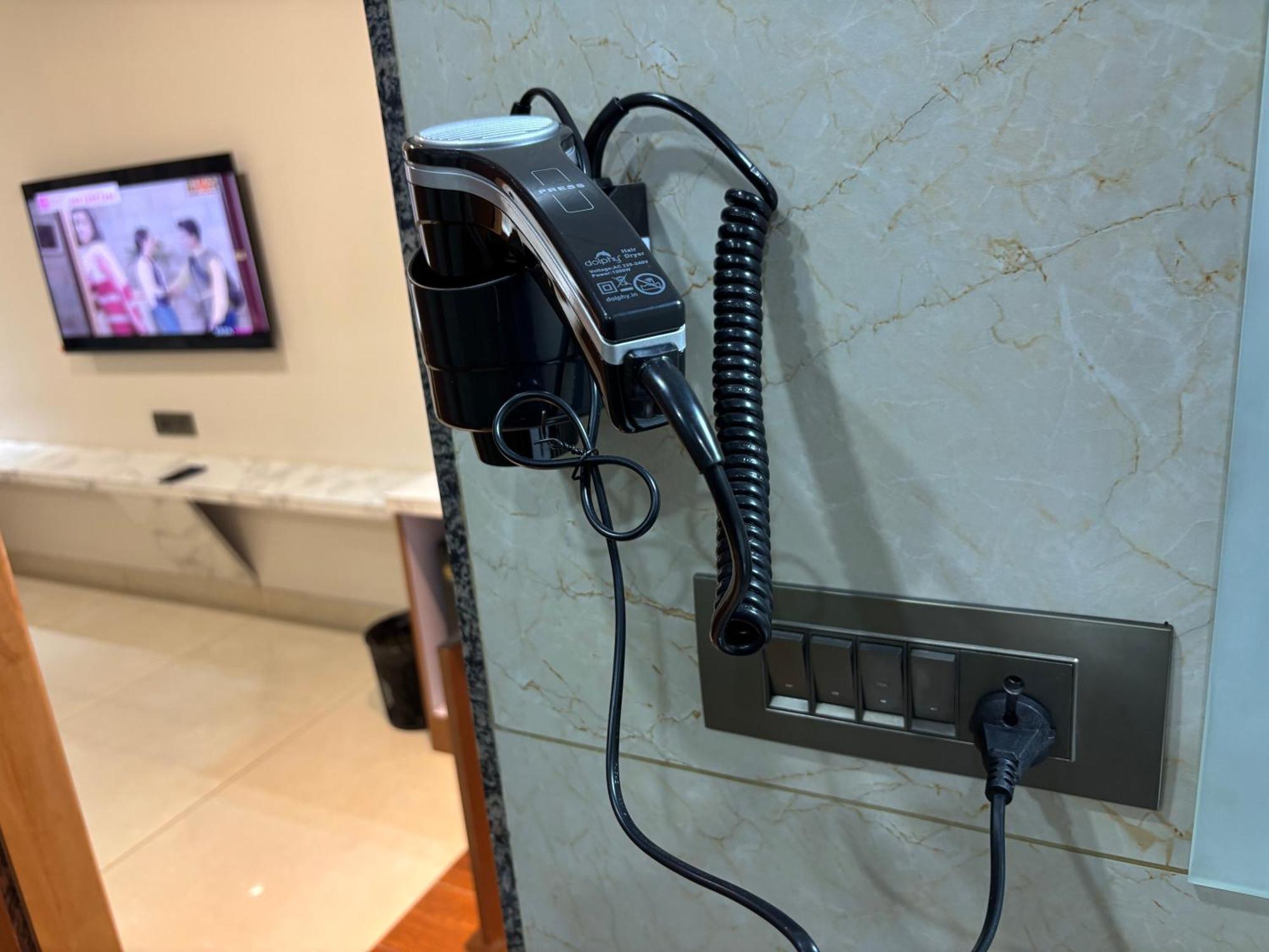 Hotel The Crown Inn Jhunjhunu 外观 照片