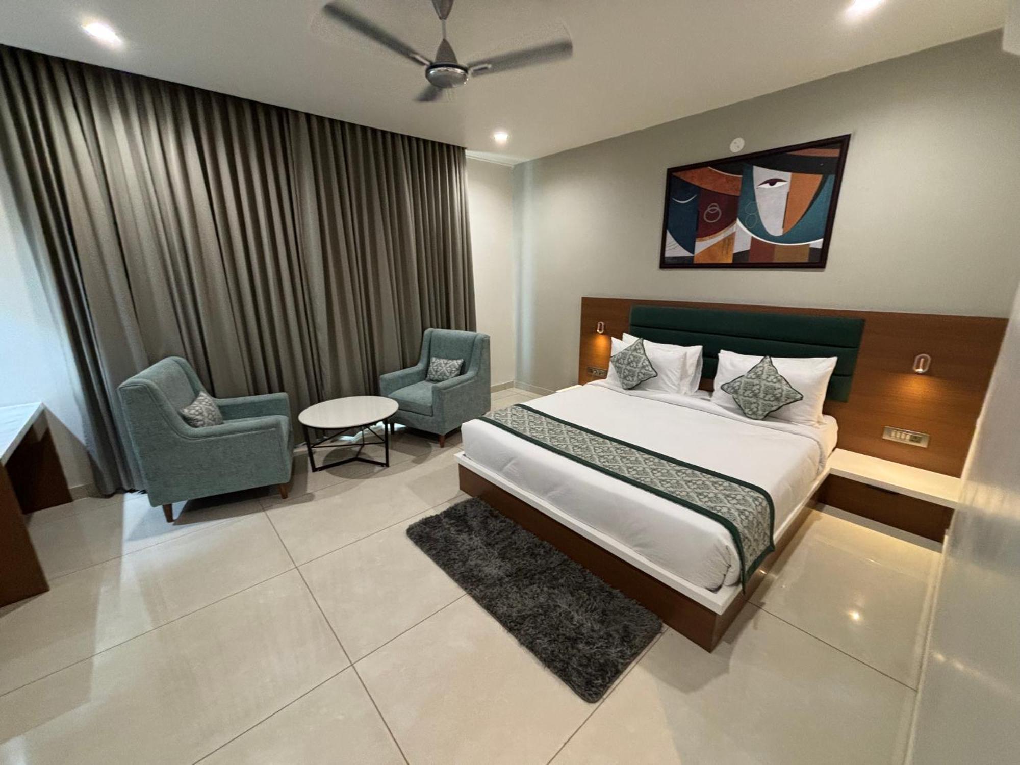 Hotel The Crown Inn Jhunjhunu 外观 照片