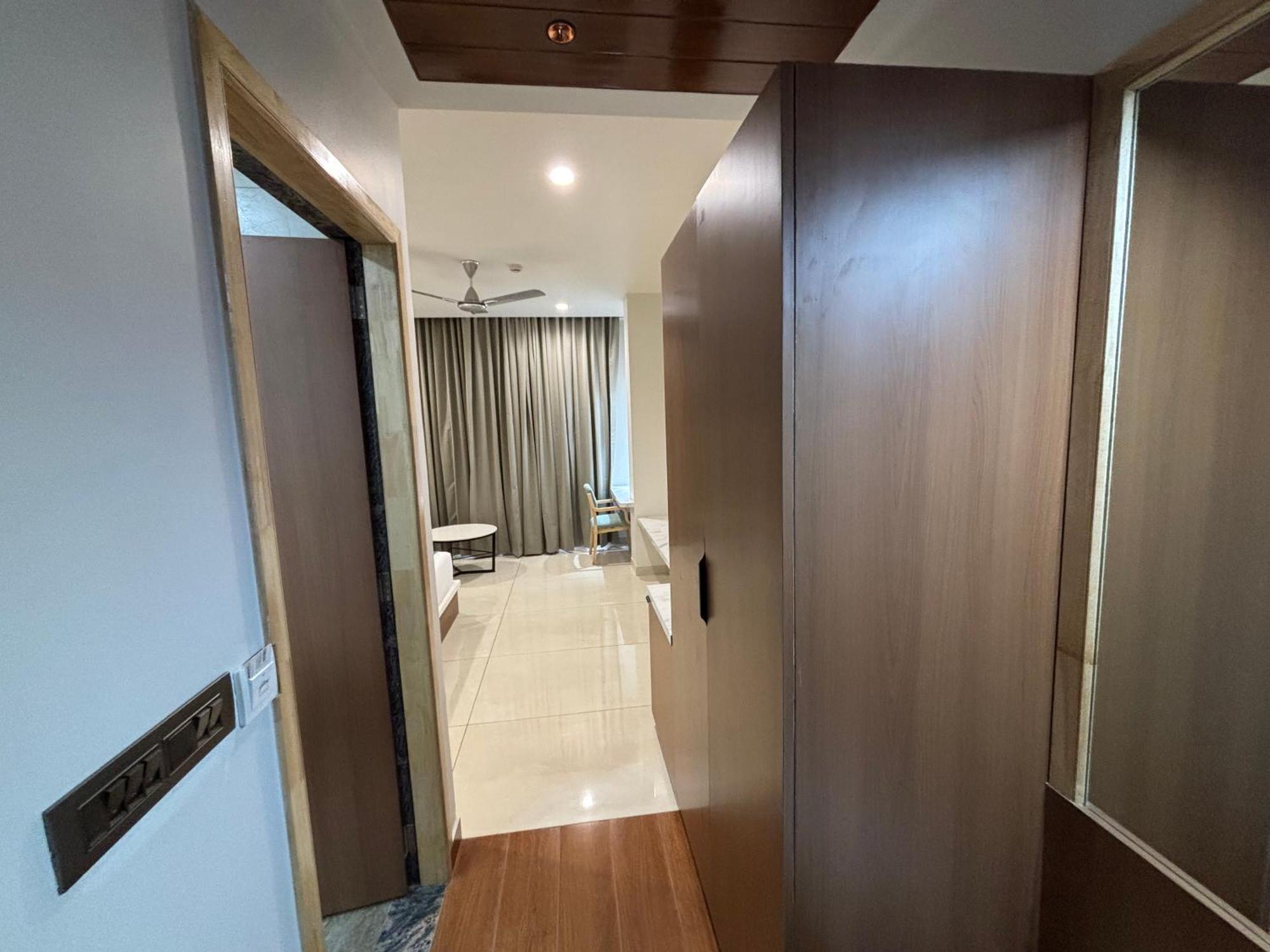 Hotel The Crown Inn Jhunjhunu 外观 照片